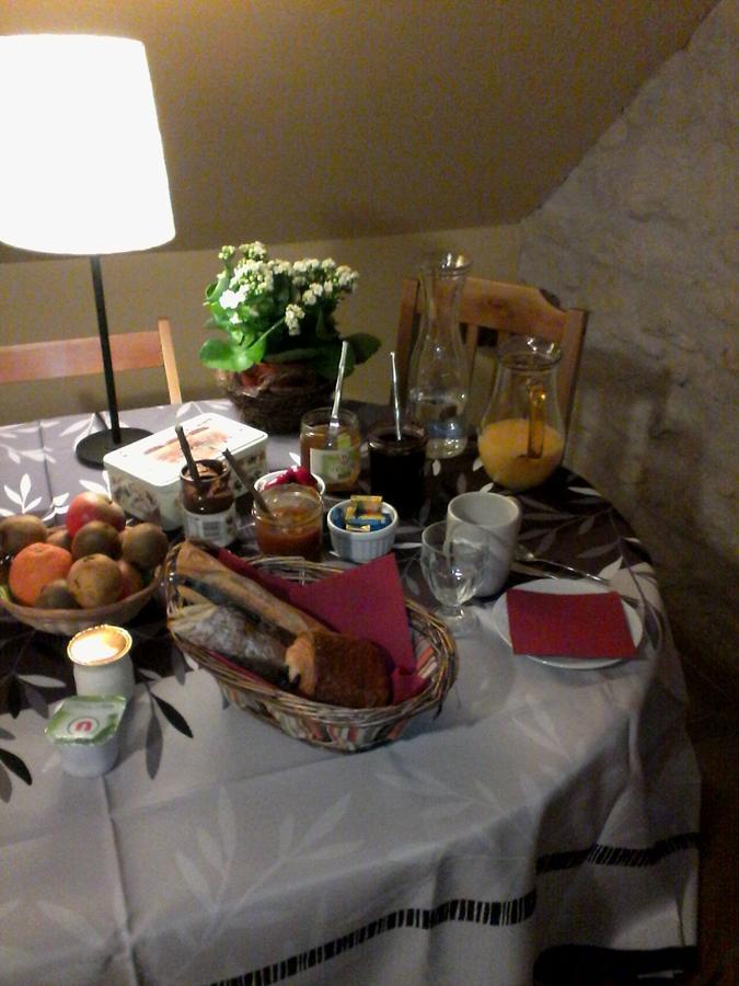 Le Clos De Chatres Oisly Esterno foto